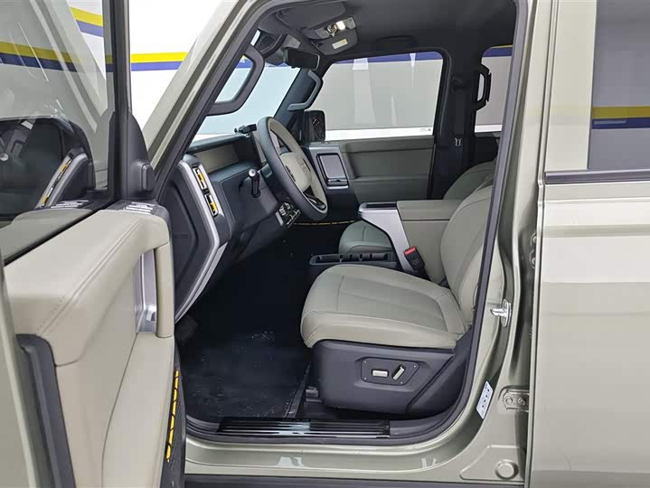 Chery iCar V23 2025 2025款 401两驱进阶版