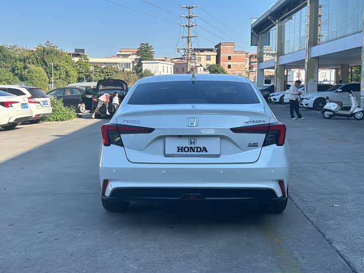 Honda Integra 2023 2023款 240TURBO CVT豪华版