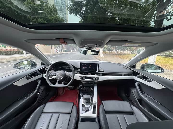 Audi A5 2024 2024款 Sportback 40 TFSI quattro 豪华动感型