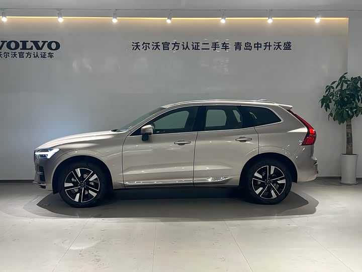 Volvo XC60 2026 2026款 B5 四驱智远豪华版