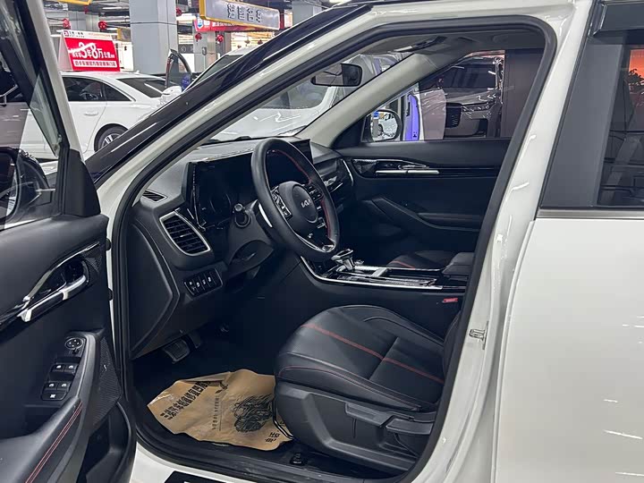 Kia KX3 2021 2021款 1.5L CVT潮流版