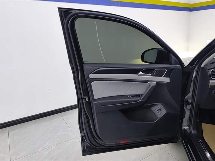 Volkswagen Tayron 2024 2024款 300TSI 两驱豪华Plus进阶版