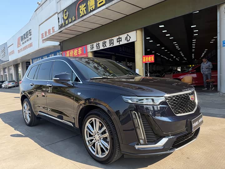 Cadillac XT6 2022 2022款 2.0T 六座四驱豪华型