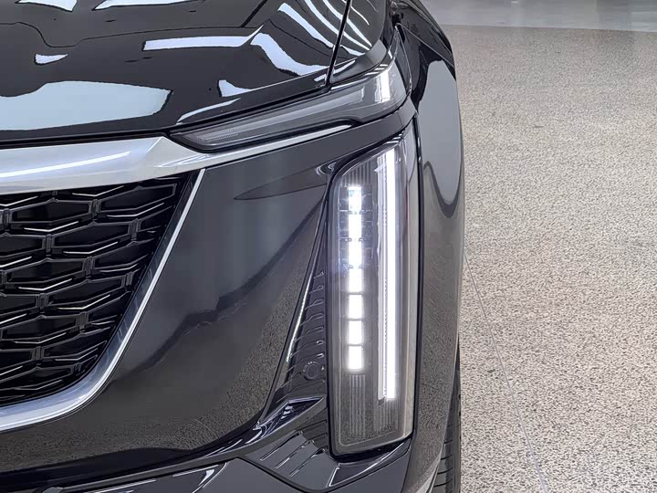 Cadillac XT5 2025 2025款 2.0T 大都会型
