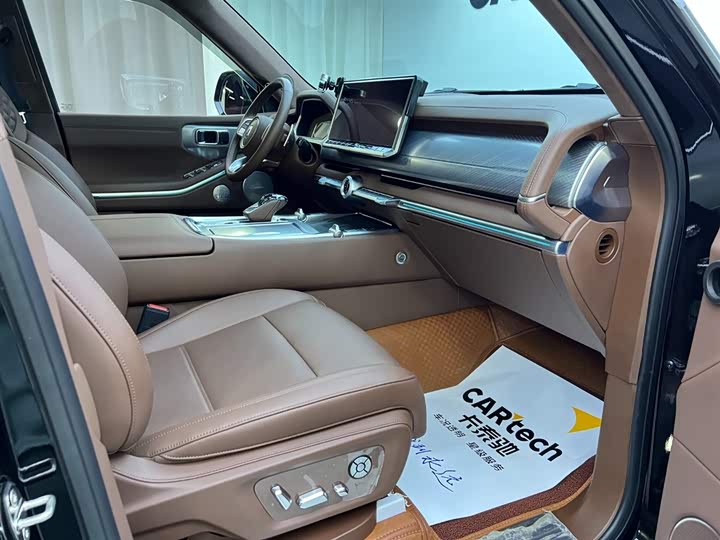 Tank 700 Hybrid 2024 2024款 Hi4-T 极境版