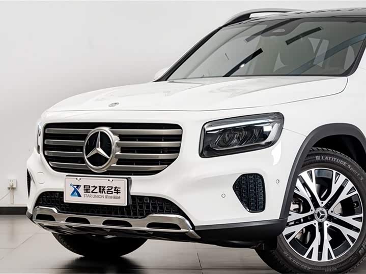 Mercedes-Benz GLB-Class 2024 2024款 改款 GLB 220 动感型