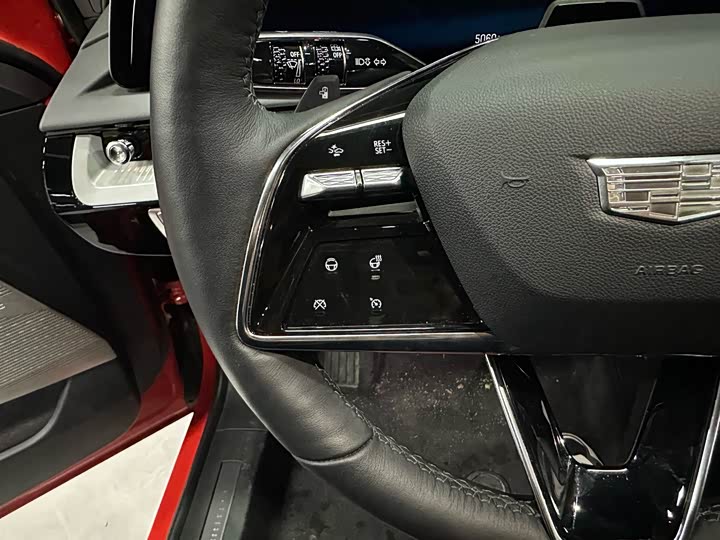 Cadillac Optiq 2024 2024款 四驱长续航版