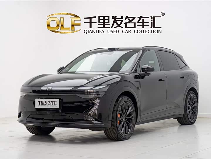 Zeekr 7X 2025 2025款 100kWh 长续航后驱智驾版