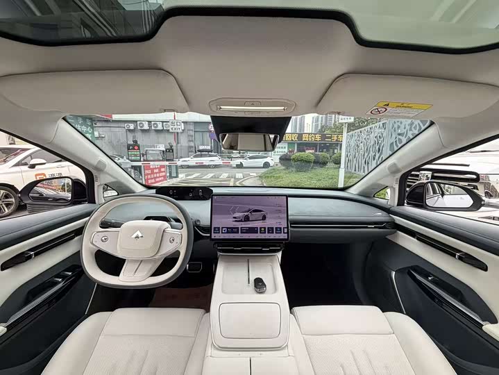 GAC Hyptec GT 2023 2023款 710后驱超充版