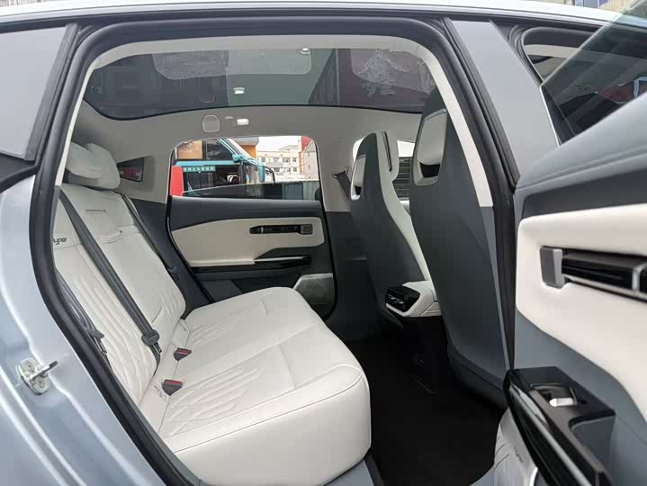 GAC Hyptec GT 2023 2023款 710后驱超充版