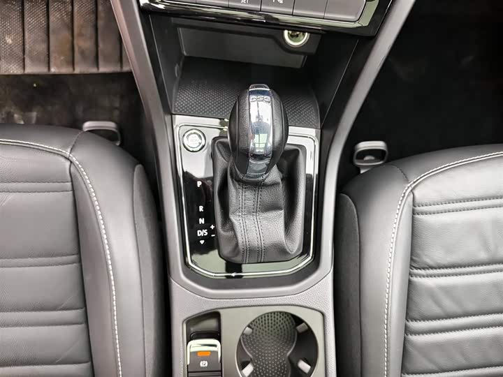 Volkswagen Touran L 2018 2018款 途安L 280TSI DSG拓界版 7座 国V