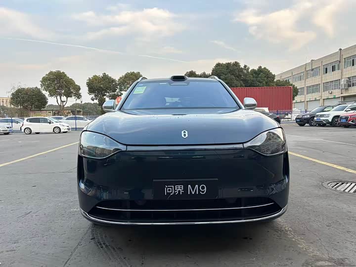 Aito M9 2025 2025款 增程 Max版 52kWh 5座版