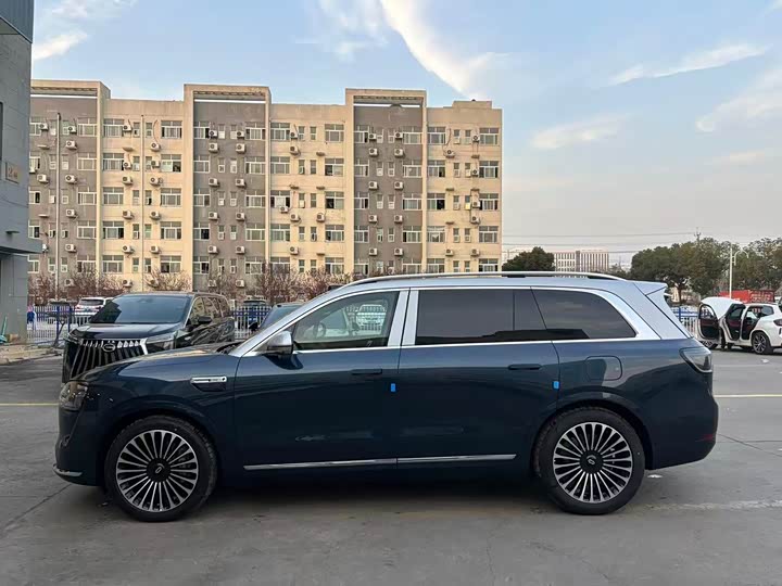 Aito M9 2025 2025款 增程 Max版 52kWh 5座版