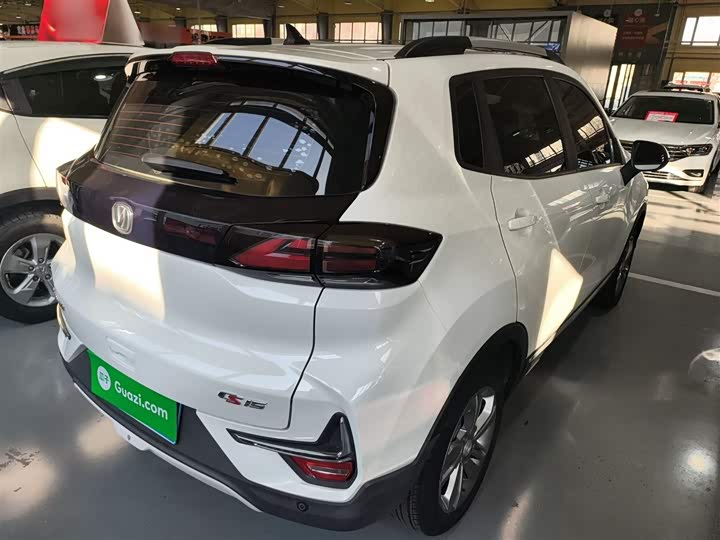 Changan CS15 2021 2021款 1.5L 自动进取型
