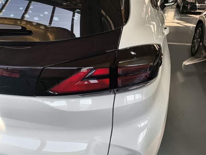 Changan CS15 2021 2021款 1.5L 自动进取型