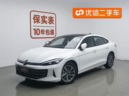 Volkswagen Lamando L 2026 2026款 凌渡L 300TSI 凌感版
