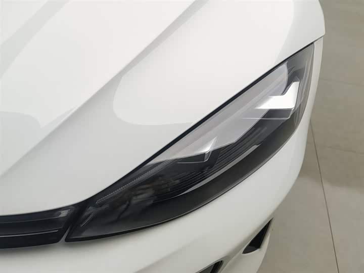 Volkswagen Lamando L 2026 2026款 凌渡L 300TSI 凌感版