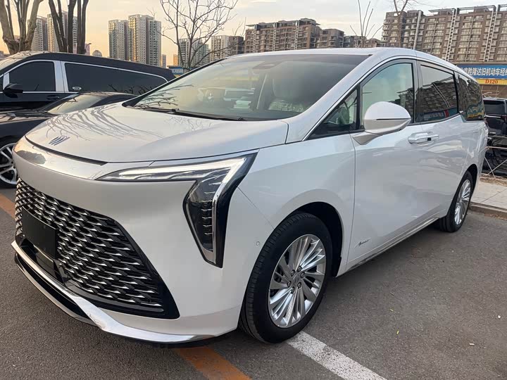 Buick GL8 Century 2025 2025款 2.0T 七座蕴世版