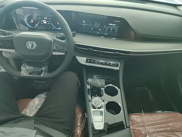 Changan Eado Plus 2025 2025款 PLUS 1.4T 双离合高能版