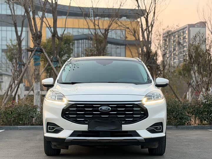 Ford Escape 2020 2020款 EcoBoost 245 两驱耀享款