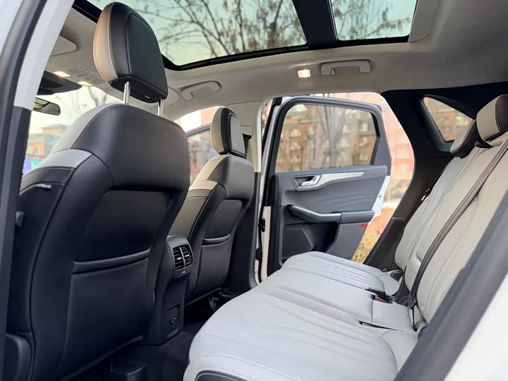 Ford Escape 2020 2020款 EcoBoost 245 两驱耀享款