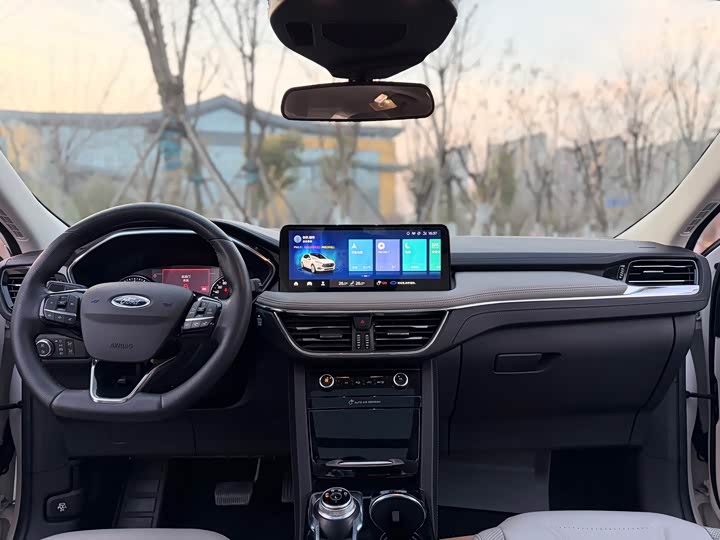 Ford Escape 2020 2020款 EcoBoost 245 两驱耀享款