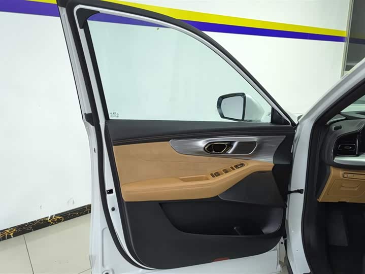 GAC Trumpchi ES9 2024 2024款 PHEV 143km 旅行者 Max