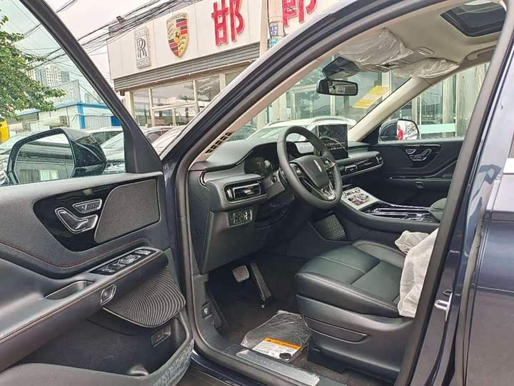 Lincoln Aviator 2022 2022款 3.0T V6 两驱尊悦版