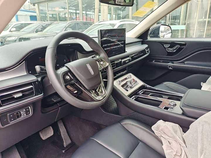 Lincoln Aviator 2022 2022款 3.0T V6 两驱尊悦版