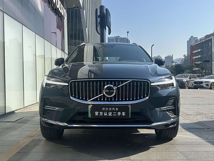 Volvo XC60 Hybrid 2025 2025款 插电式混动 长续航四驱智雅豪华版