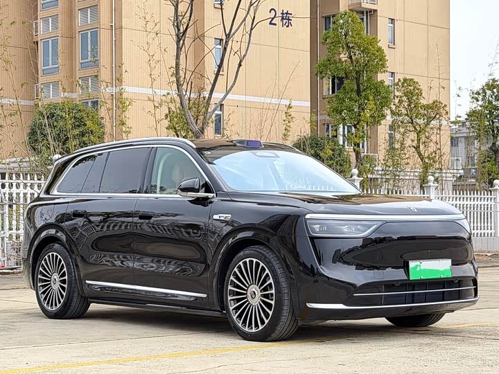 Aito M8 2025 2025款 增程 Ultra版 53.4kWh 6座版