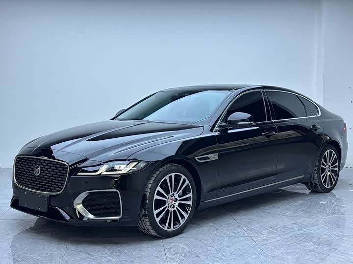 Jaguar XF L 2024 2024款 2.0T P250 两驱尊享豪华版
