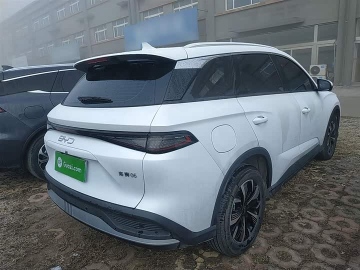 BYD Sea Lion 05 DM-i Hybrid 2025 2025款 DM-i 115KM尊荣型