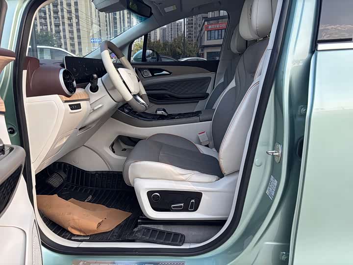 Dongfeng Forthing Yacht 2022 2022款 1.5T DCT逐浪版