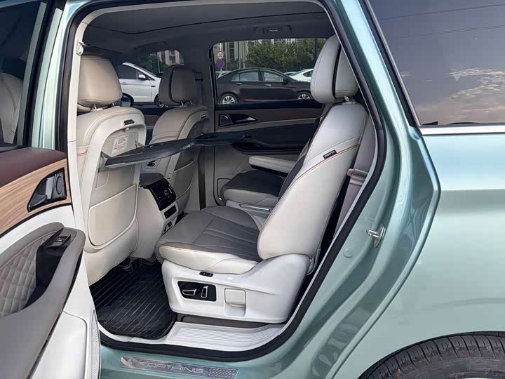 Dongfeng Forthing Yacht 2022 2022款 1.5T DCT逐浪版