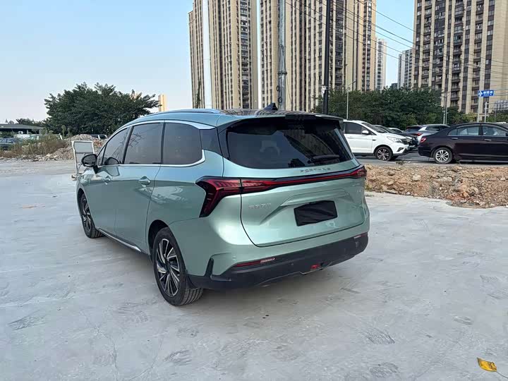 Dongfeng Forthing Yacht 2022 2022款 1.5T DCT逐浪版