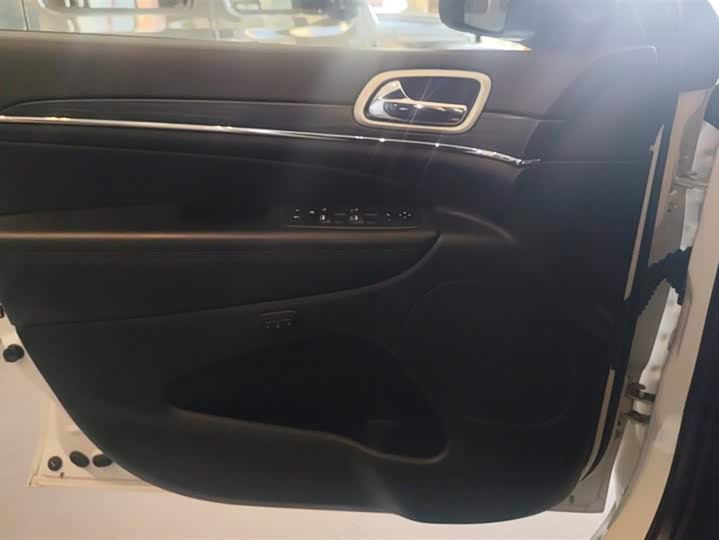 Jeep Grand Cherokee 2020 2020款 3.6L 精英导航版