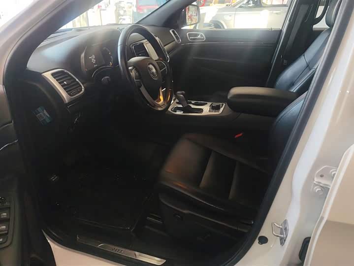 Jeep Grand Cherokee 2020 2020款 3.6L 精英导航版