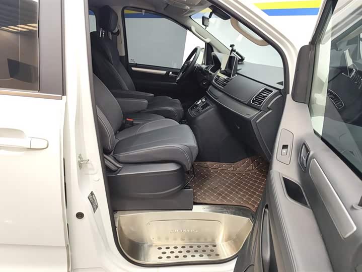 Maxus G20 2023 2023款 改款 ES 2.0T 汽油自动超值版