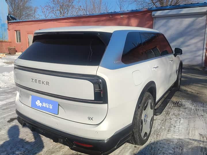 2025 Zeekr 9X