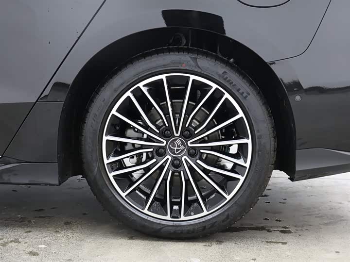 BYD Han 2025 2025款 DM-i 智驾版 125KM激光雷达旗舰型