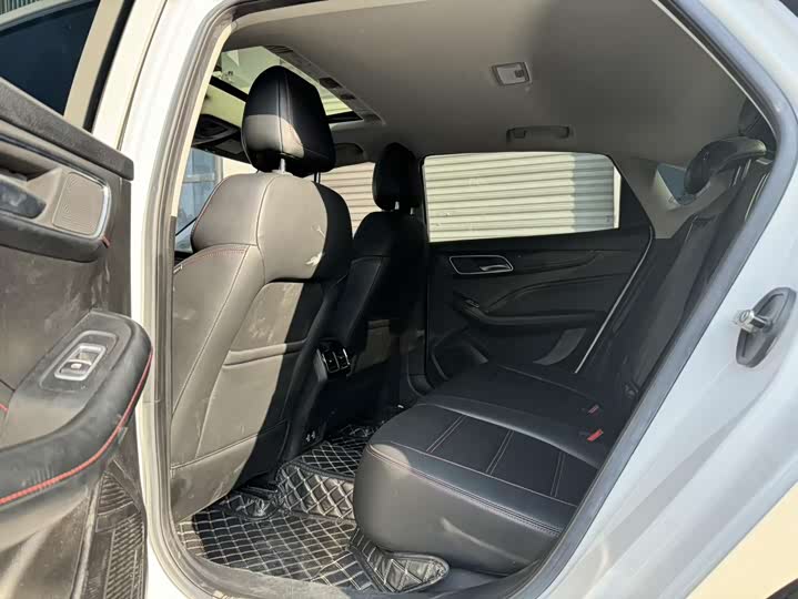 MG Motor 6 2021 2021款 Pro 1.5T 自动领潮豪华版
