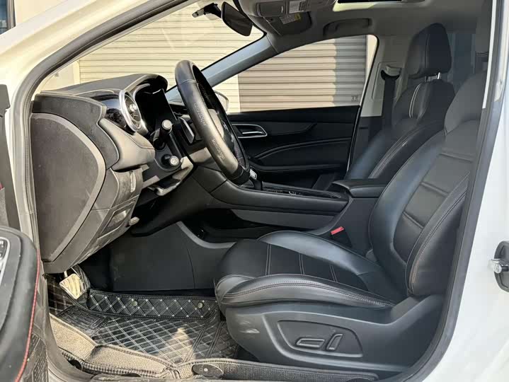 MG Motor 6 2021 2021款 Pro 1.5T 自动领潮豪华版