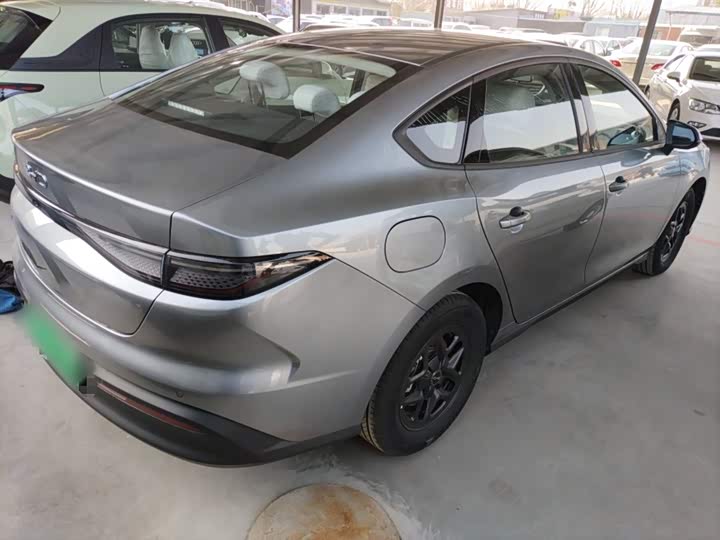 BYD Seal 05 DM-i Hybrid 2025 2025款 DM-i 智驾版 55KM豪华型