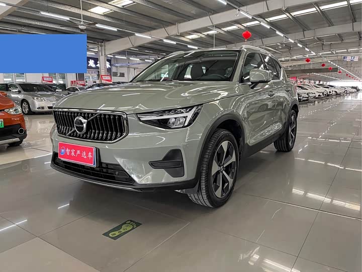 Volvo XC40 2025 2025款 B4 四驱智远豪华版