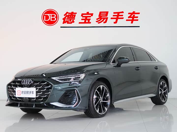 Audi A3 2025 2025款 A3L Limousine 35TFSI 飞驰尊享型
