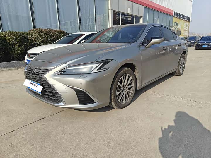 Lexus ES 2025 2025款 200 臻享版
