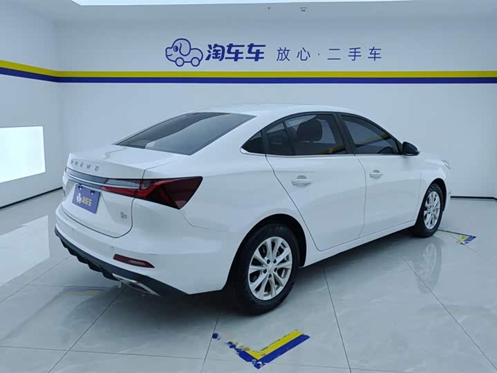 Roewe i5 2023 2023款 1.5L CVT豪华版
