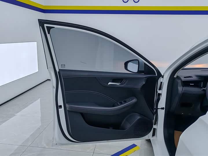 Roewe i5 2023 2023款 1.5L CVT豪华版