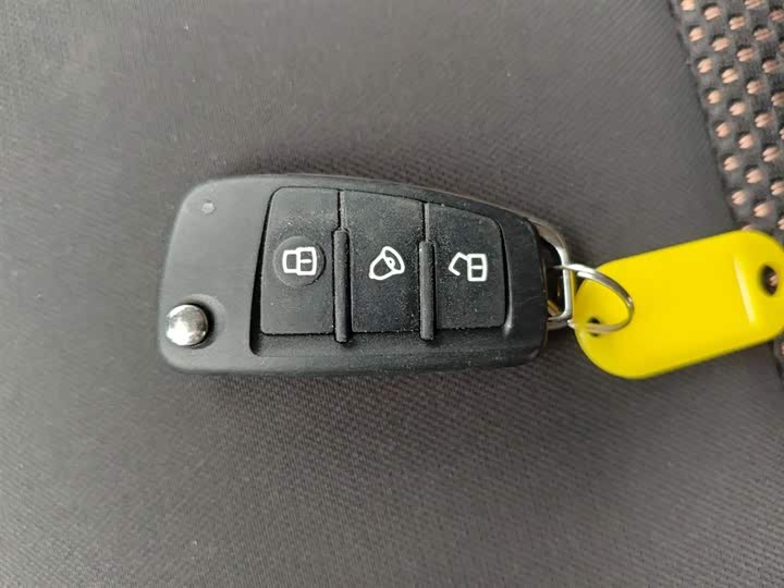 JAC Refine M3 2023 2023款 1.8L 7/8座智联版